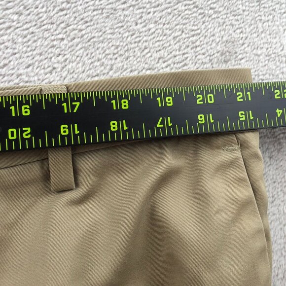 Dockers Mens D3 Pants Size 44x30 Classic Fit Khaki Chino Flat Front Casual Tan - Picture 5 of 16